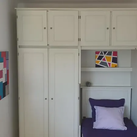 Centre Et A Pied Echappee Apartman *